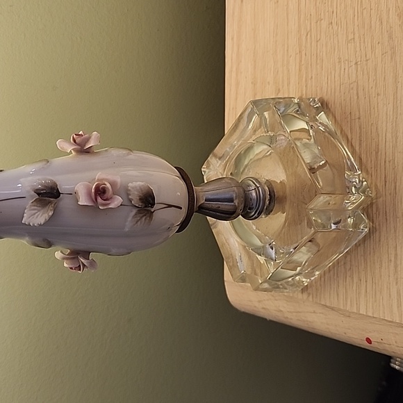 Vintage Leviton lamp - Picture 1 of 9